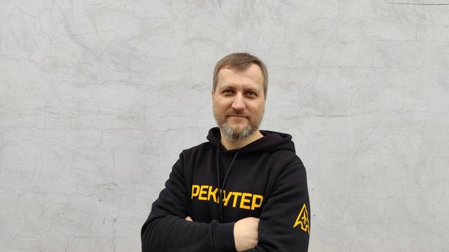 Військові заводи, порти, НПЗ: хто в Україні "робить" вибухові новини з тилу ворога