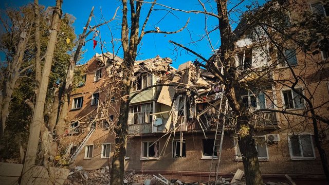 З-під завалів у Прилуках дістали тіла трьох дітей, кількість загиблих зросла до 9 осіб – поліція