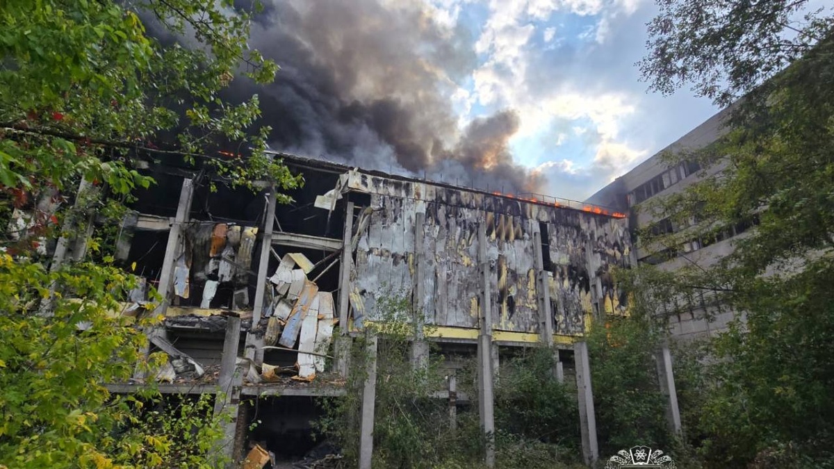 Russia Attacks Kharkiv on Oct 6: Warehouse Fire Reported, Objectiv.tv