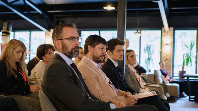 Понад 65 учасників долучилися до школи міжнародного гуманітарного права УЧХ