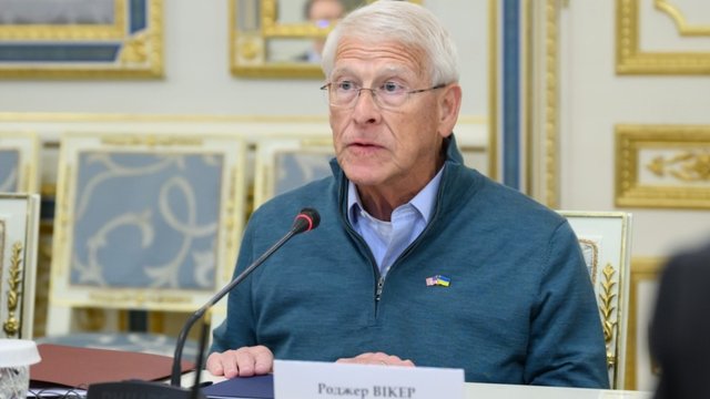 Голова Комітету Сенату США з питань збройних сил не бачить завершення війни через відмову України від своїх суверенних територій